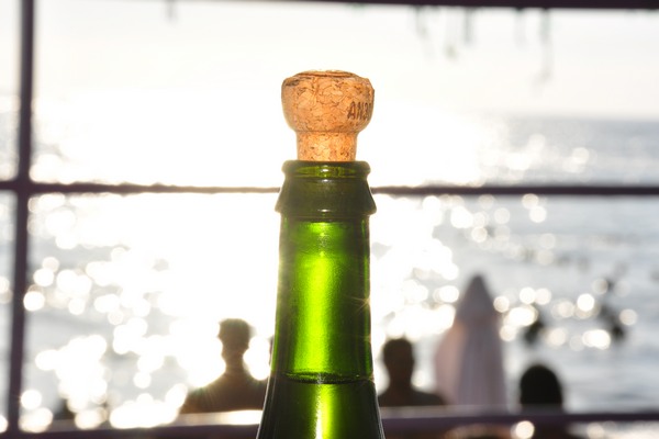 Champagne Showers @ Edde Sands